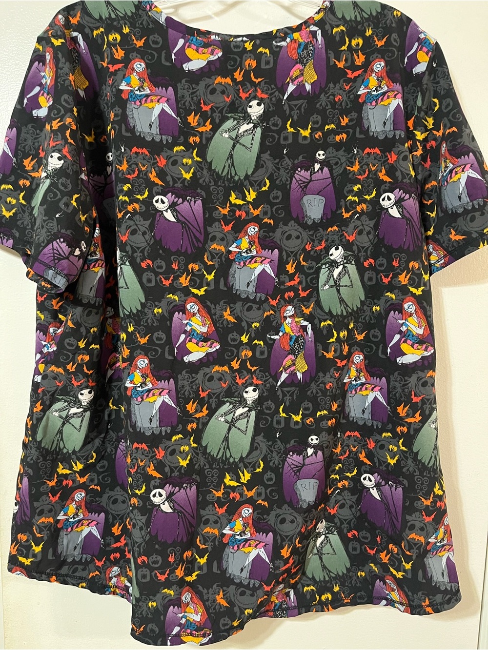 Disney Women's XL Black Scrub Top The Nightmare on Elm Street